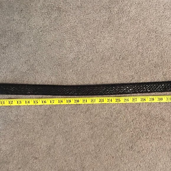 Mans Eel Skin Belt 34' to 36" - Picture 6 of 10